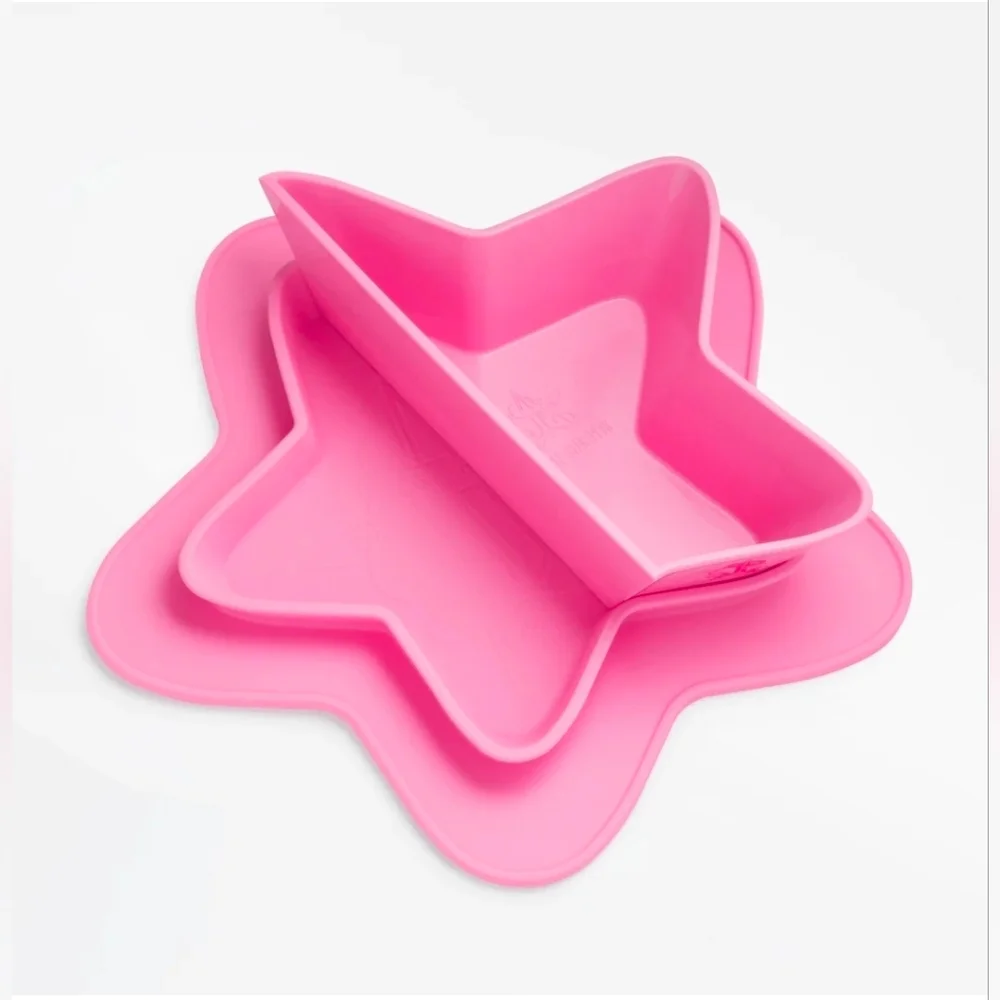 Jeffree Star star shaped